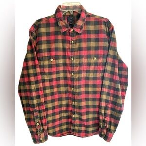J.Crew Plaid Flannel Shirt XL Men’s J.Crew Flannel brushed cotton olive & red